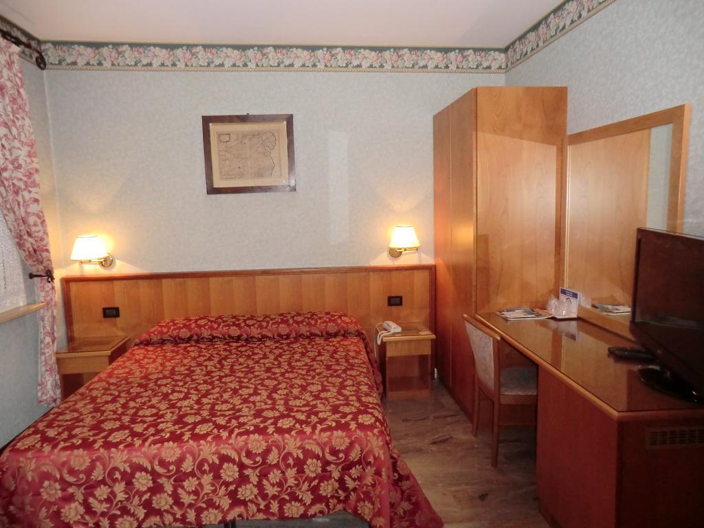 Hotel Ristorante Al Gabbiano Ponte di Piave Zewnętrze zdjęcie